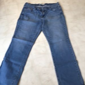 Levi’s straight leg jeans